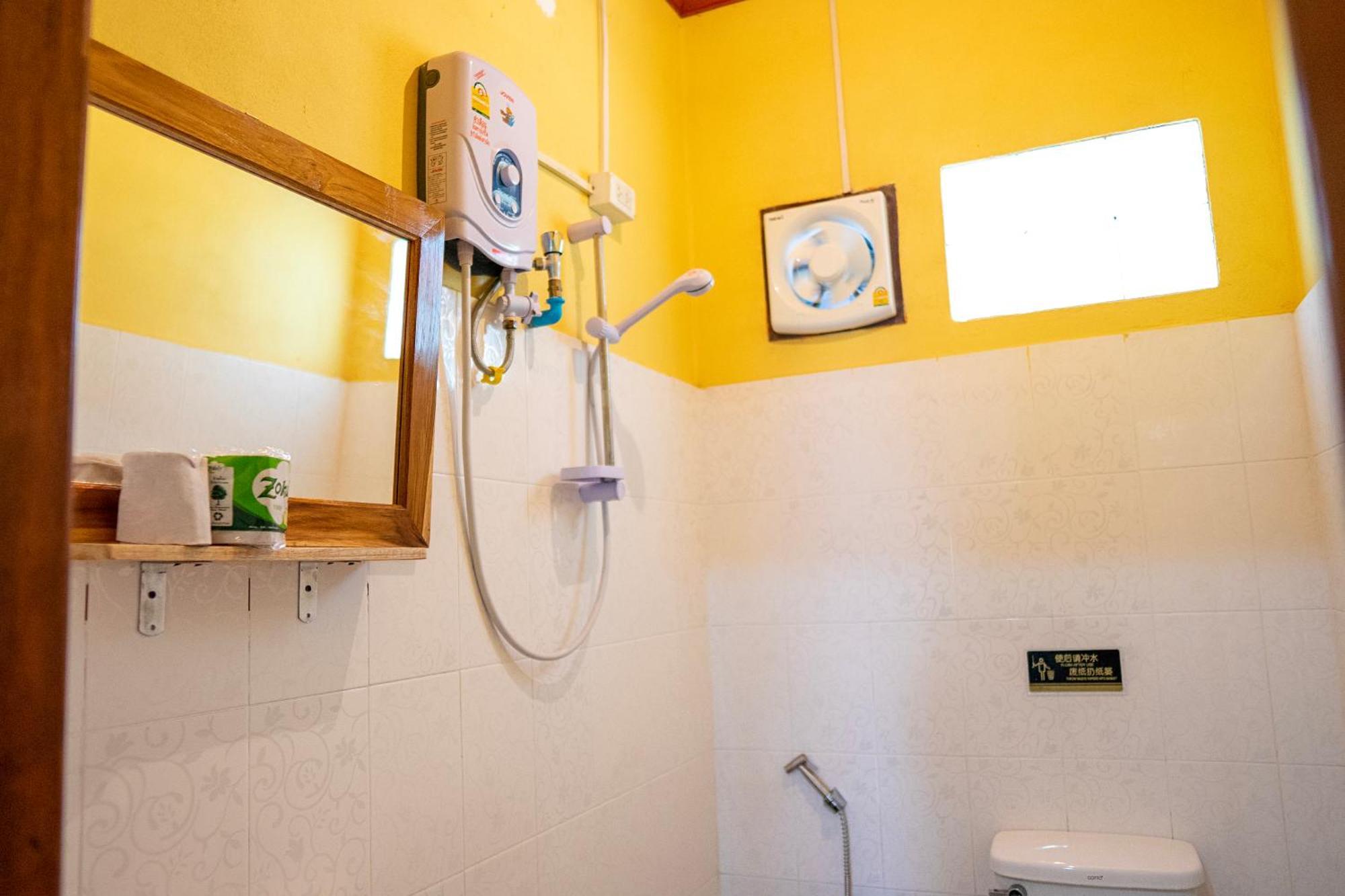 La Casa Nostra Hostel Luang Prabang Luaran gambar