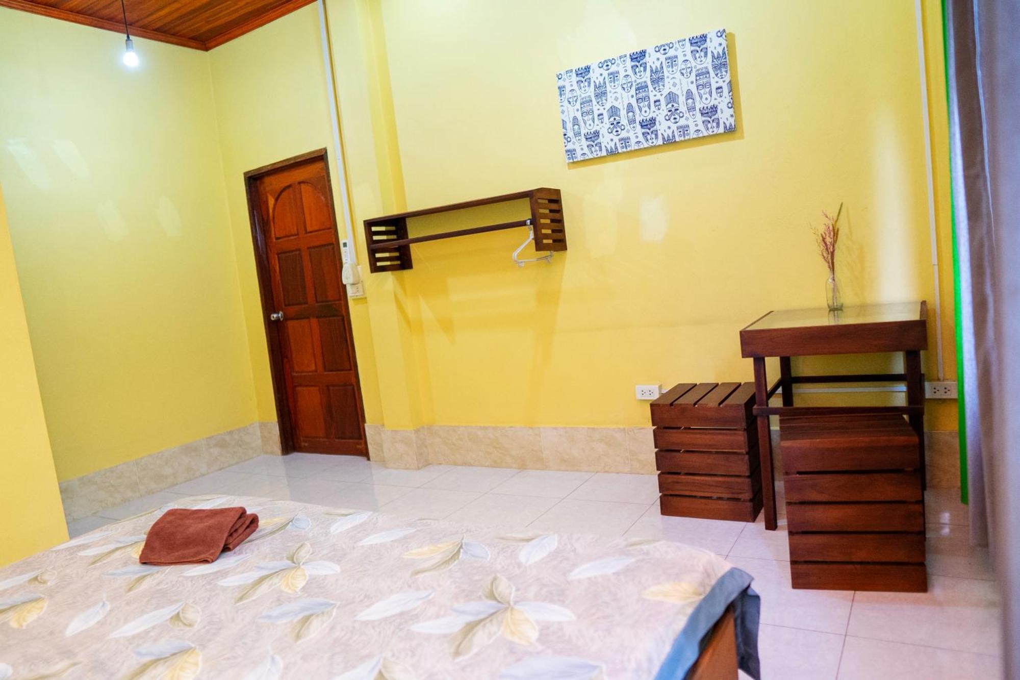 La Casa Nostra Hostel Luang Prabang Luaran gambar