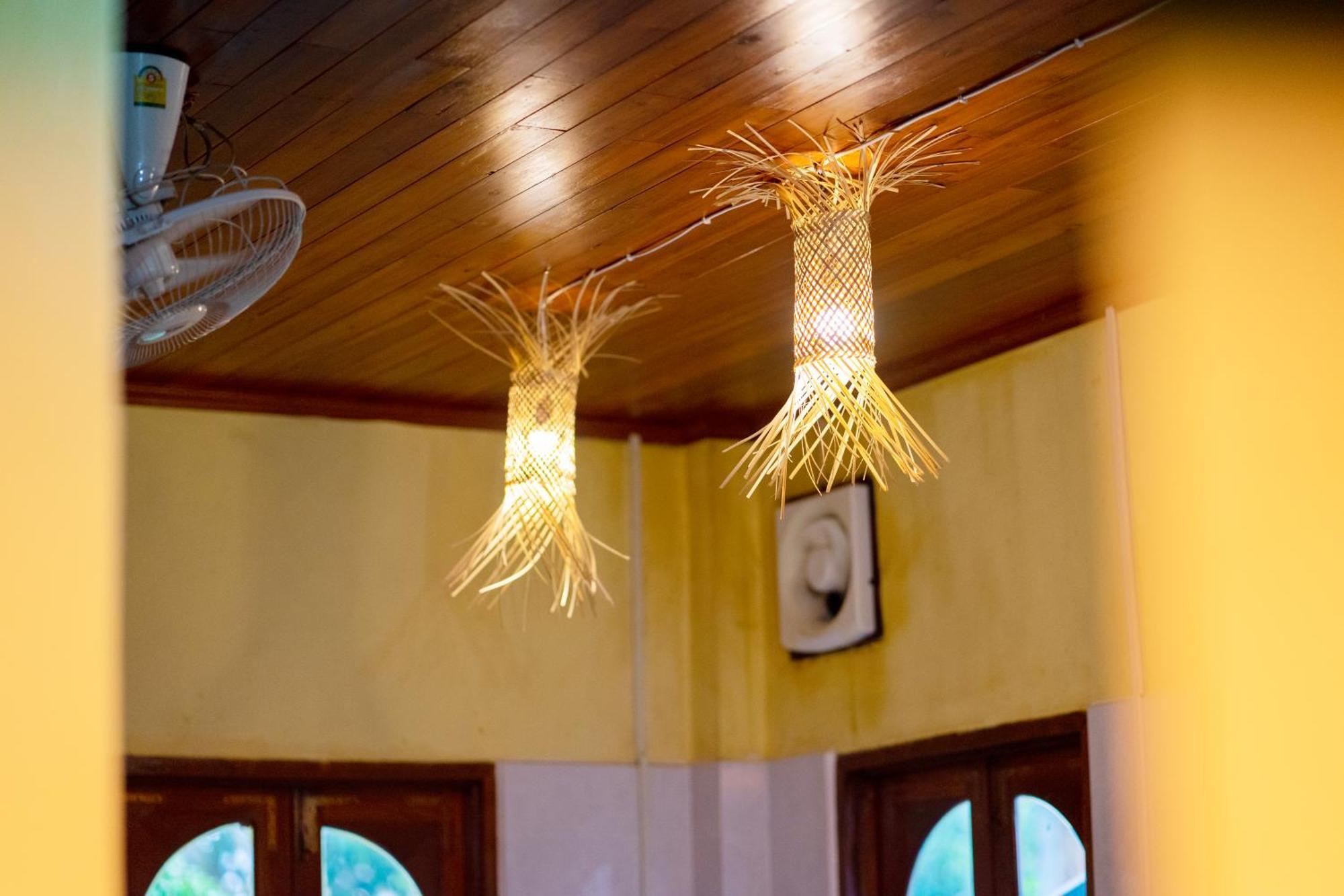 La Casa Nostra Hostel Luang Prabang Luaran gambar